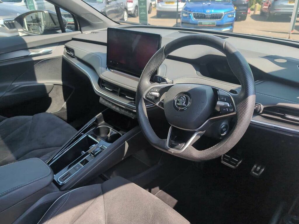 Skoda ENYAQ 210Kw 85X Sportline Plus 82Kwh 4X4 Silver #6