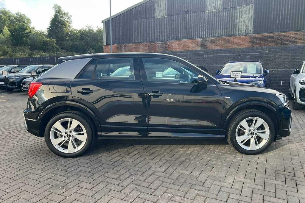 Audi Q2 S Line 30 Tfsi 110 Ps 6-Speed YF23XJL Black #4