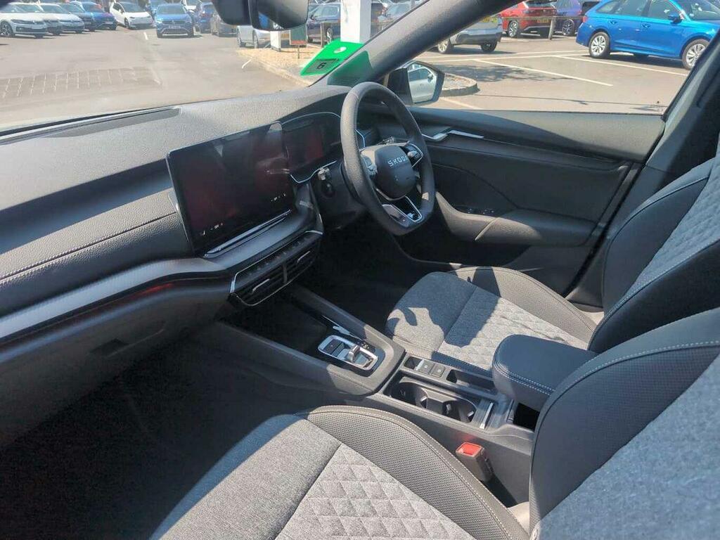 Skoda Octavia 2.0 Tdi 150 Sportline Dsg WG26YXZ Silver #2