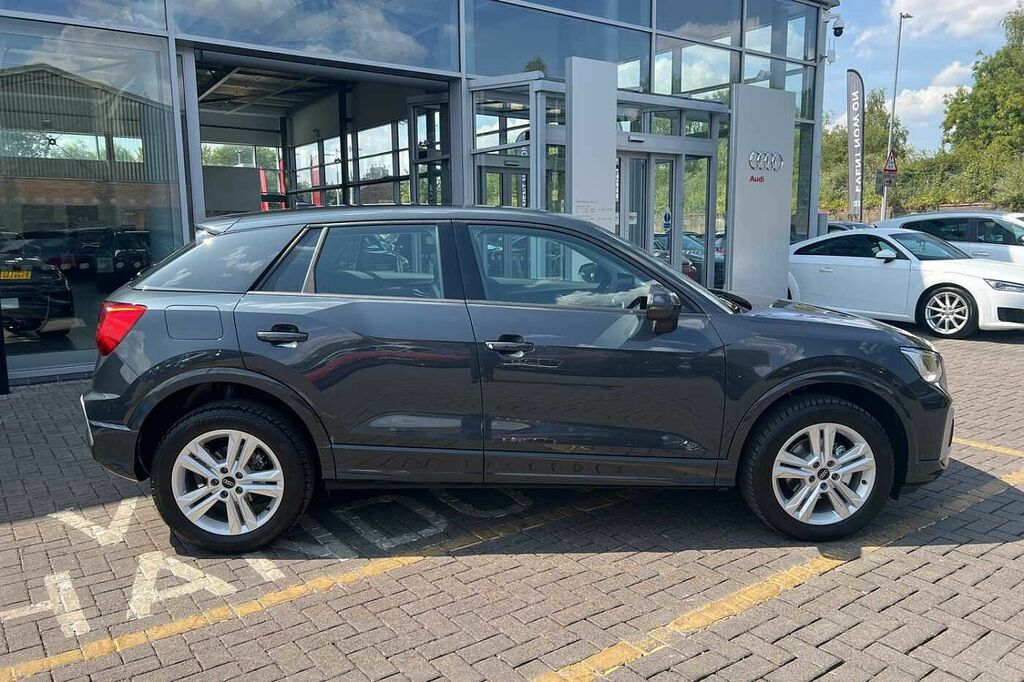 Audi Q2 Sport 35 Tfsi 150 Ps S Tronic HG26LBU Grey #4