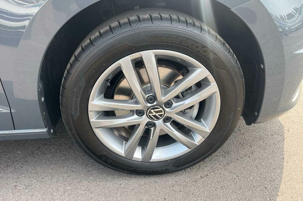 Volkswagen Touran 1.5 Tsi Evo Match Grey #5