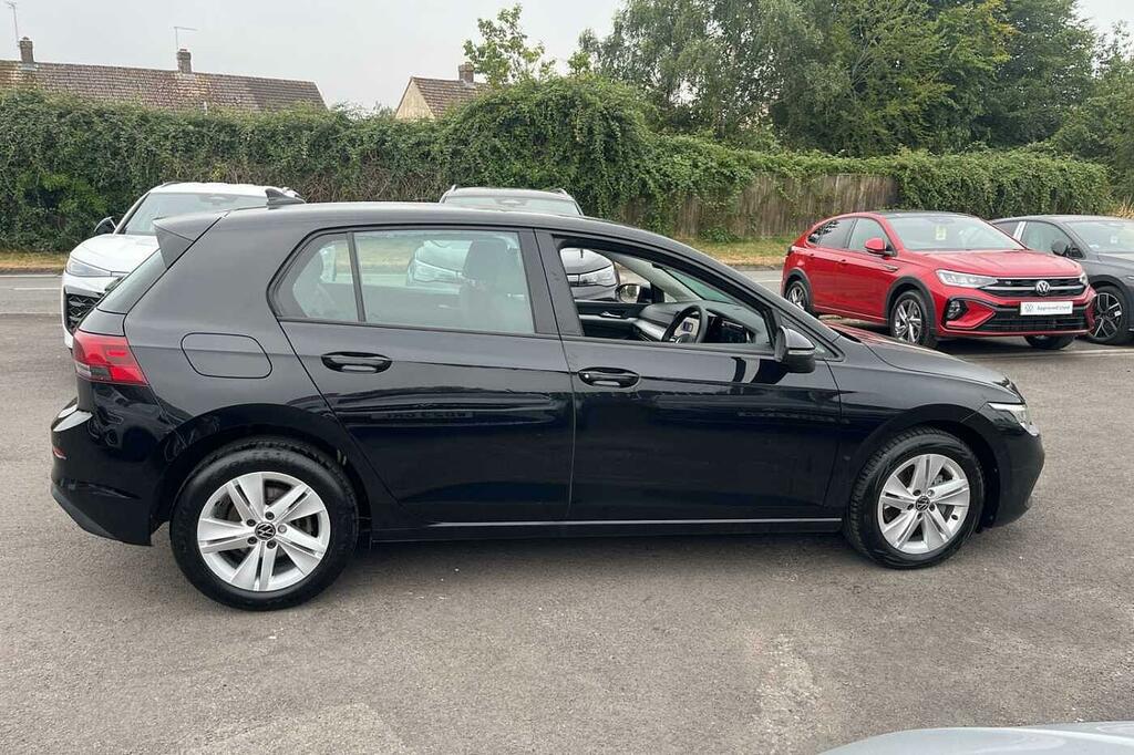 Volkswagen Golf 1.5 Tsi 150 Life WG70JYO Black #4