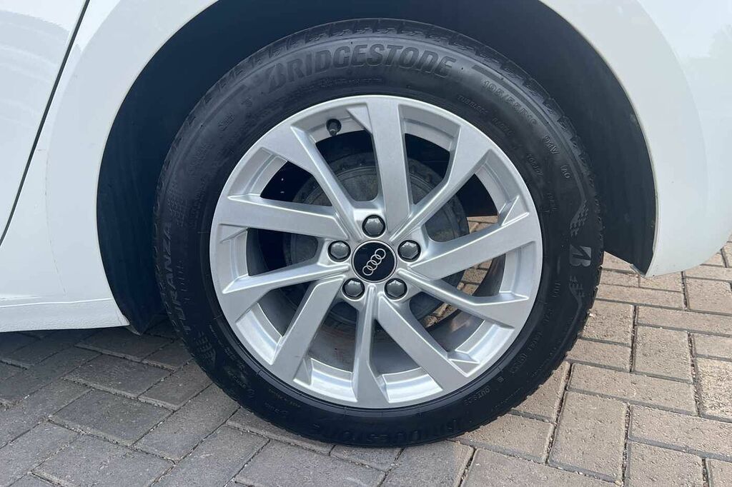 Audi A1 Sport 25 Tfsi 95 Ps 5-Speed CP72VLS White #5