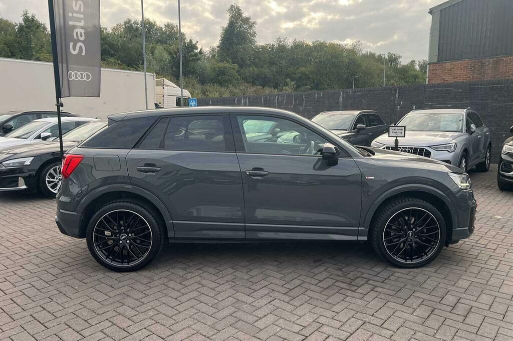 Audi Q2 Black Edition 35 Tfsi 150 Ps S Tronic LP69PNL Grey #4