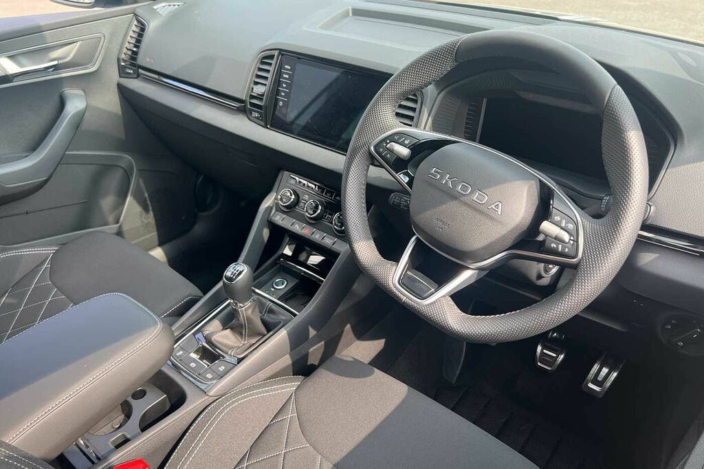 Skoda Karoq 1.5 Tsi Sportline Edition Silver #6