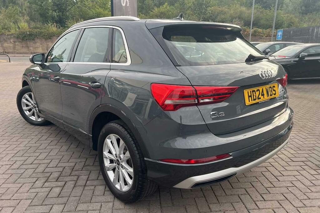 Audi Q3 Sport 35 Tfsi 150 Ps S Tronic HD24WDS Grey #3