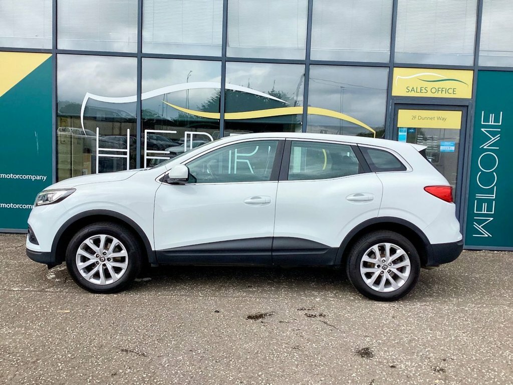 Renault Kadjar 1.3L Play SJ19SXA White #5