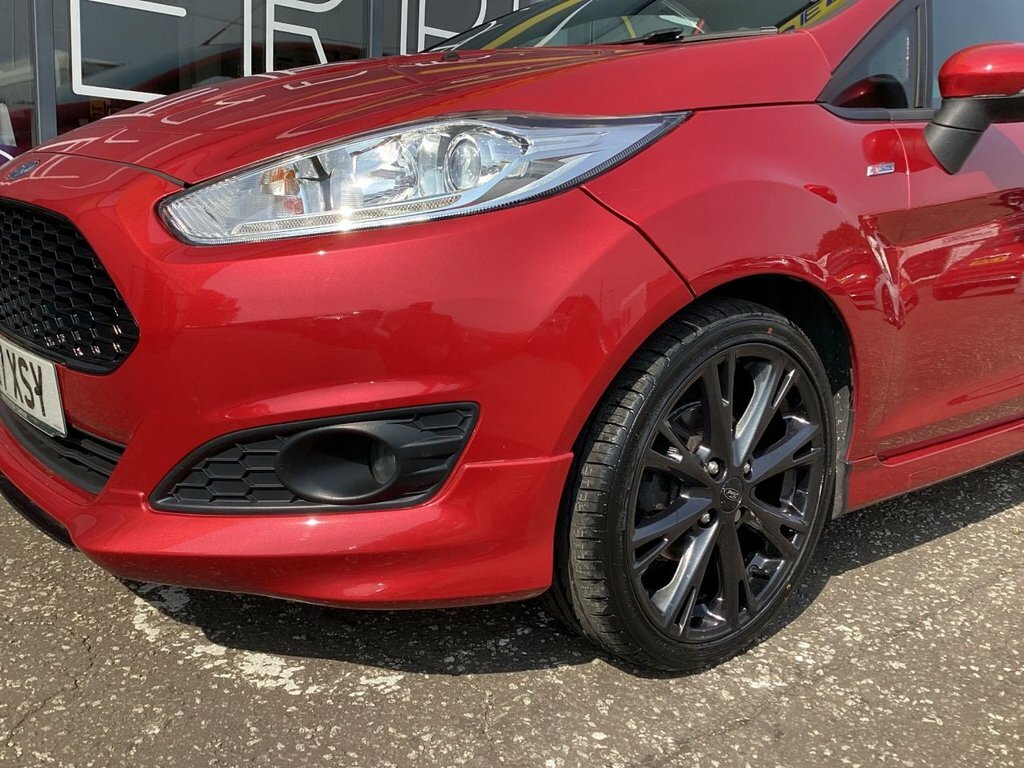 Ford Fiesta 1L St-line SE17XSY Red #5
