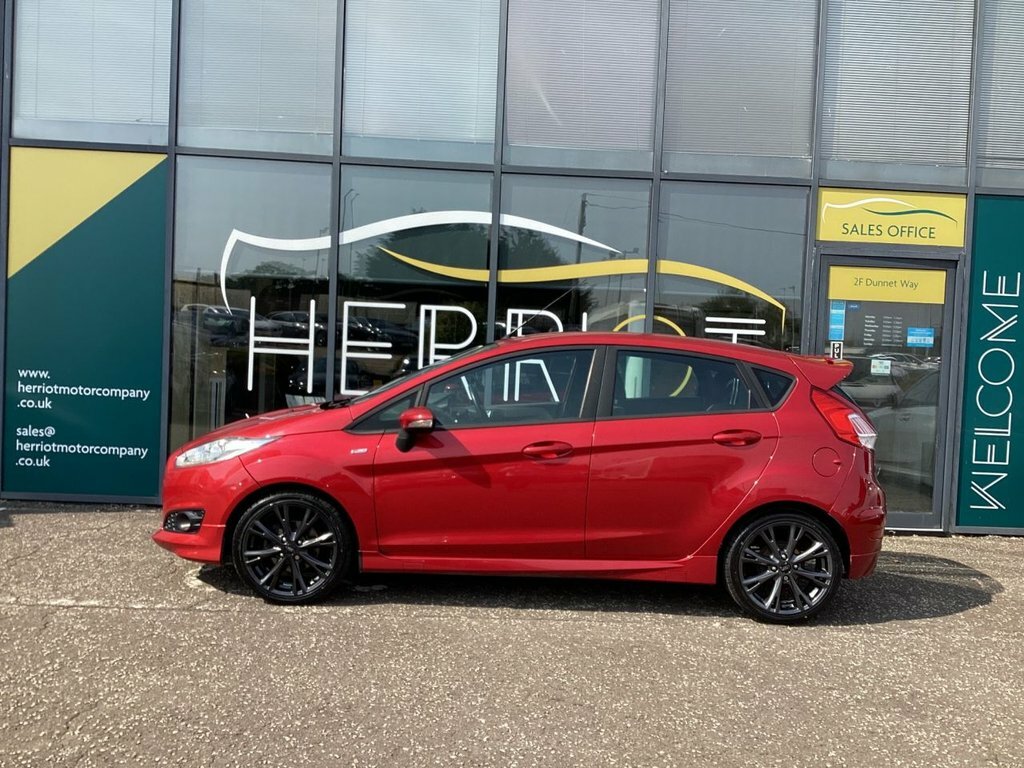 Ford Fiesta 1L St-line SE17XSY Red #4