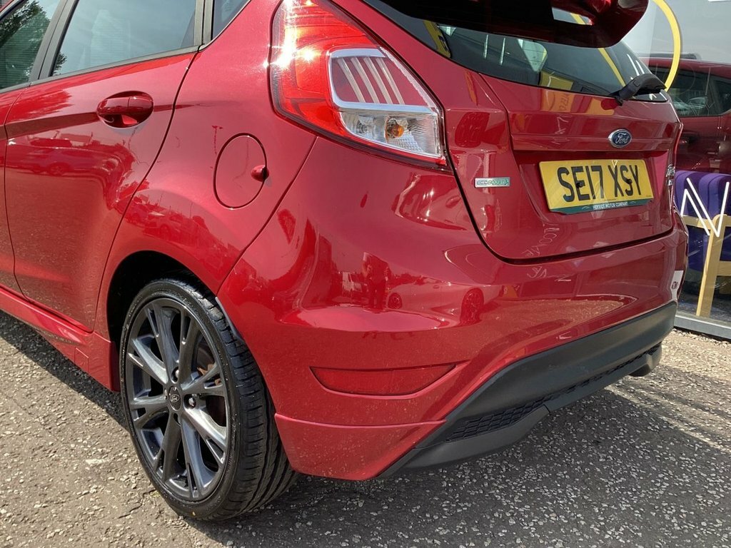 Ford Fiesta 1L St-line SE17XSY Red #6