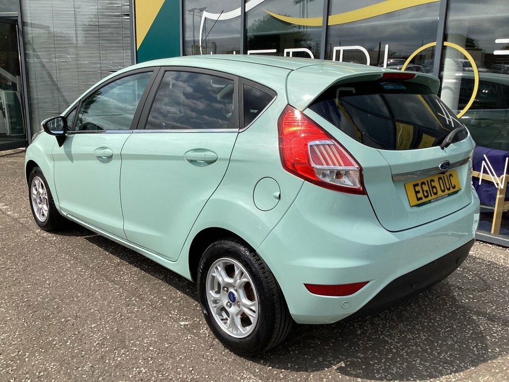 Ford Fiesta 1.5L Titanium Green #4