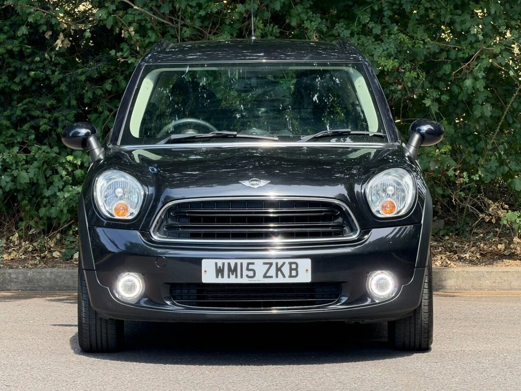Mini Countryman Suv Black #2