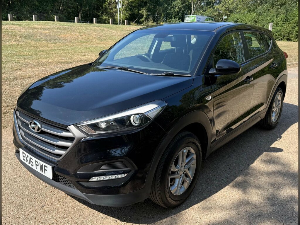 Hyundai Tucson 1.6 Gdi Blue Drive S Euro 6 Ss Black #3