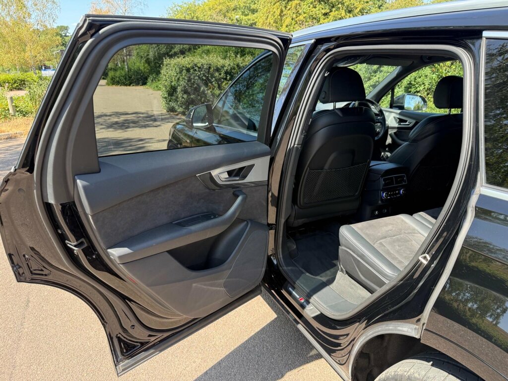 Audi Q7 Tdi Quattro S Line Black Edition Black #17