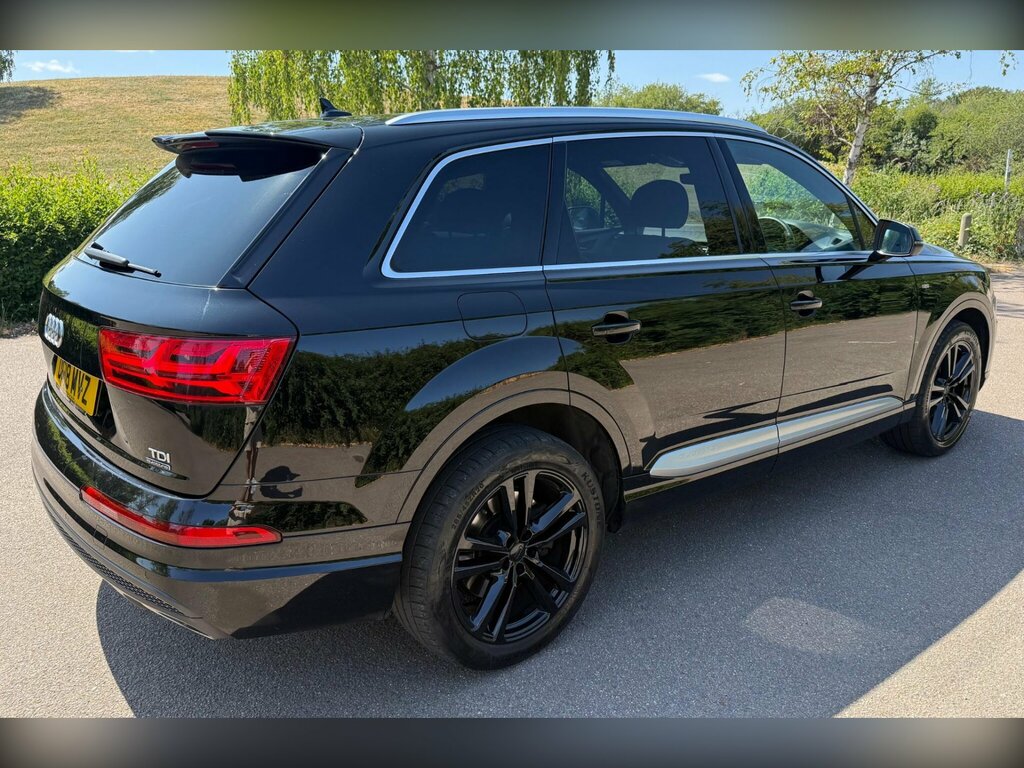 Audi Q7 Tdi Quattro S Line Black Edition Black #10
