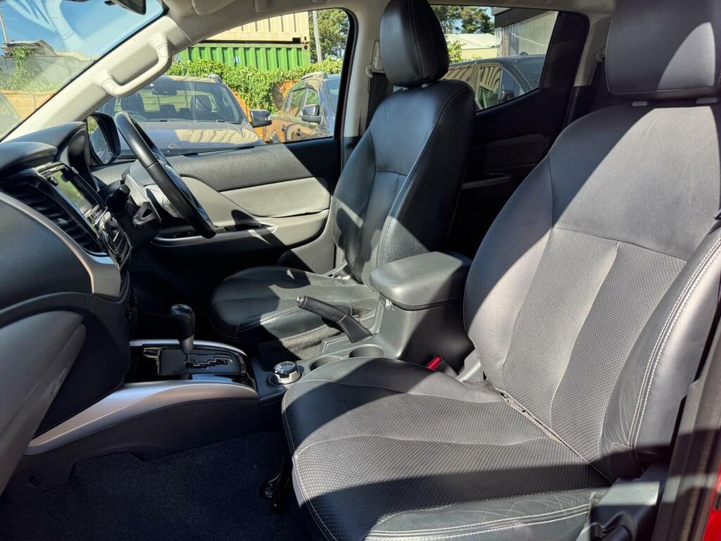 Fiat Fullback Van LX Dcb 201717 Grey #34