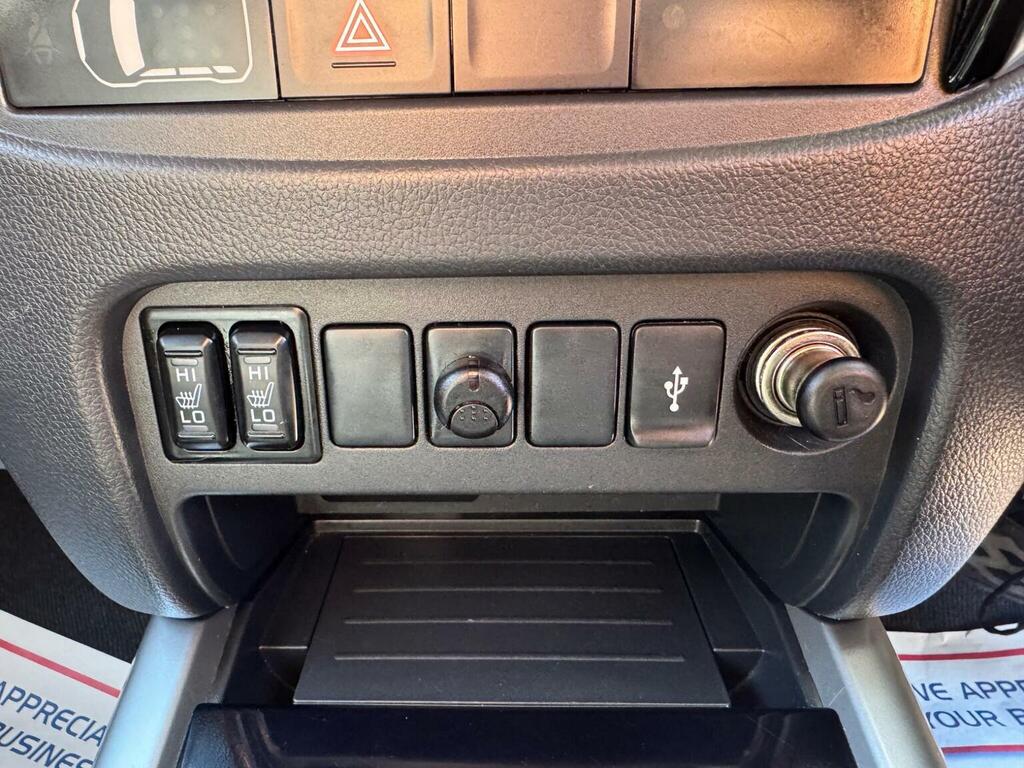 Fiat Fullback Van LX Dcb 201717 Grey #19