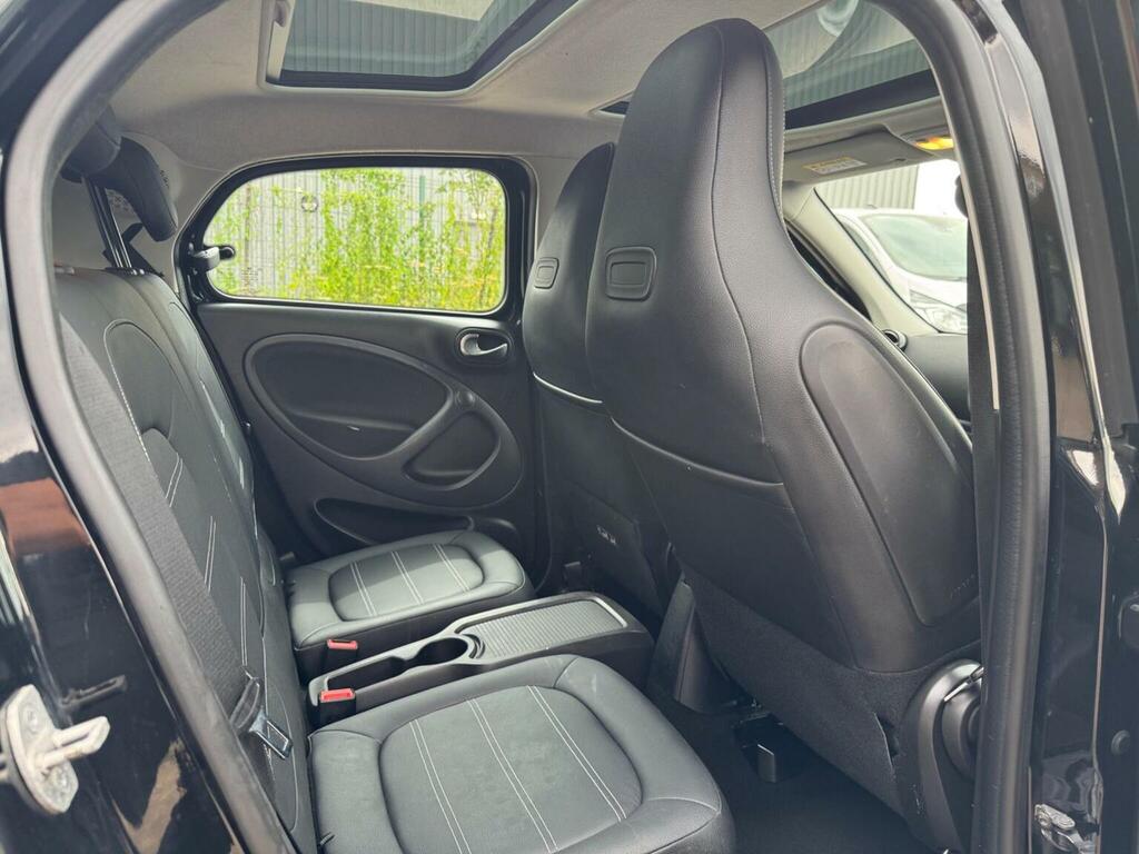Smart Forfour 0.9 Urbanshadow Edition T 90 Bhp Black #15