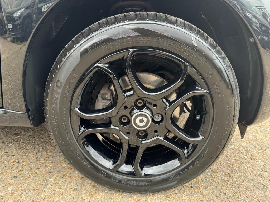 Smart Forfour 0.9 Urbanshadow Edition T 90 Bhp Black #29