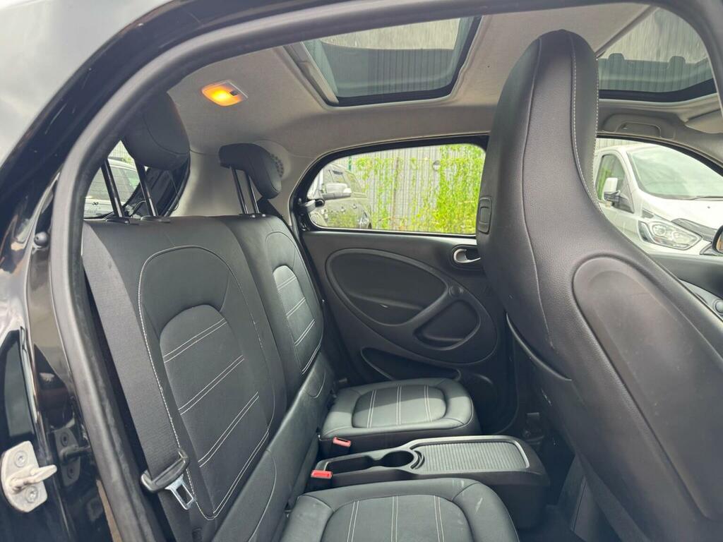 Smart Forfour 0.9 Urbanshadow Edition T 90 Bhp Black #14