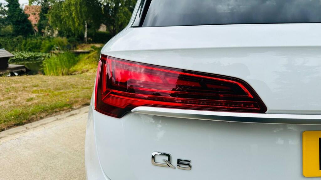 Audi Q5 2.0 Tdi 40 S Line S Tronic Quattro Euro 6 Ss White #5