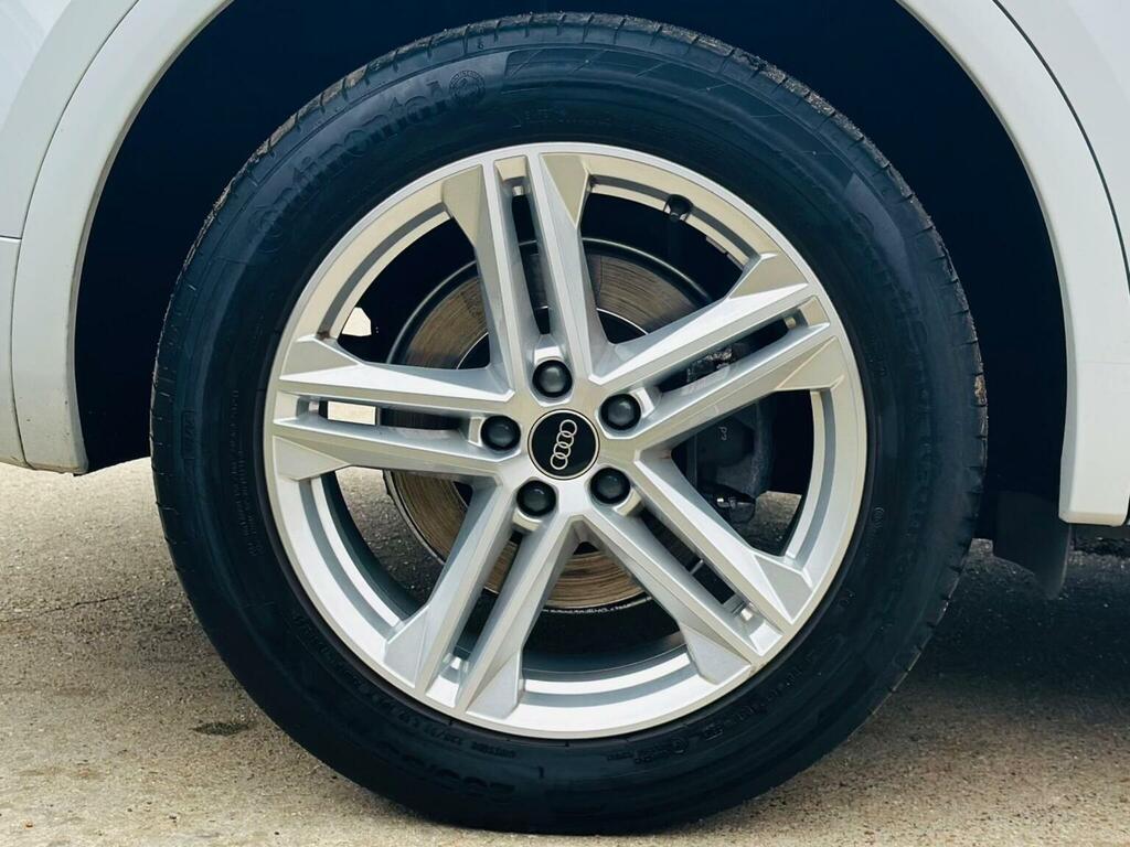 Audi Q5 2.0 Tdi 40 S Line S Tronic Quattro Euro 6 Ss White #3