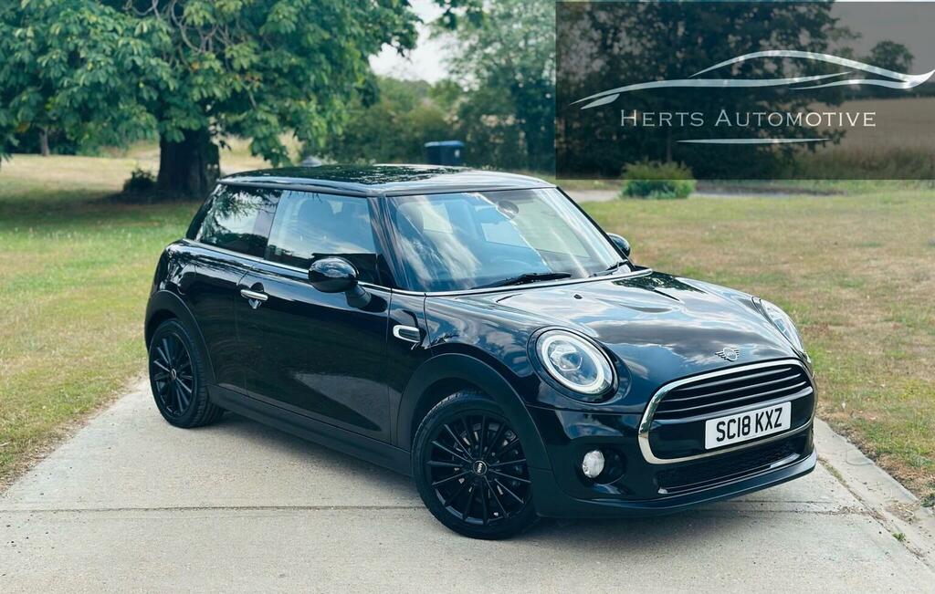 Mini Hatch 1.5 Cooper Euro 6 Ss Black