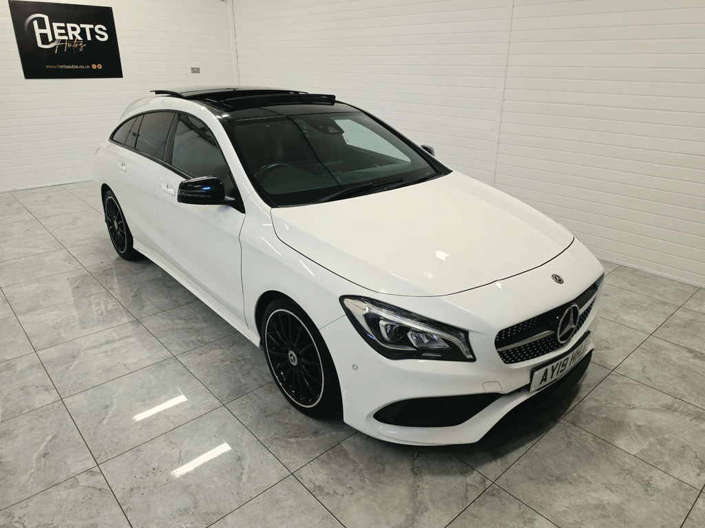 Mercedes-Benz CLA Class Amg Line Night Edition White