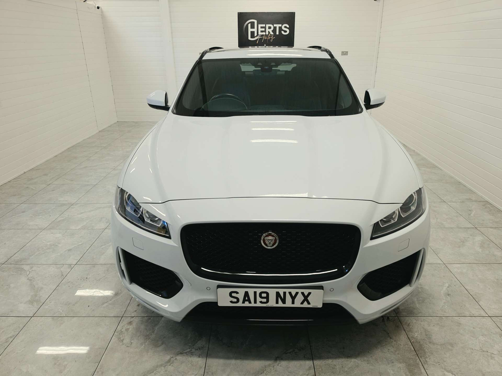 Jaguar F-Pace Chequered Flag Awd D 4Wd White #3