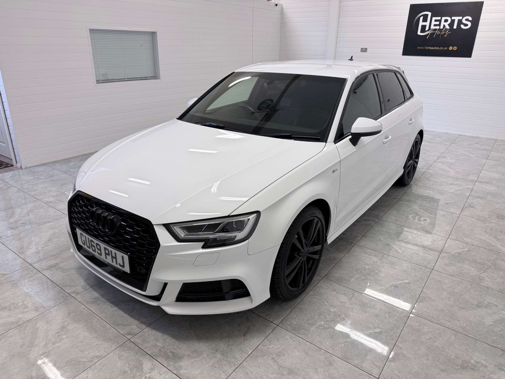 Audi A3 Sportback 35 Tfsi S Line #3