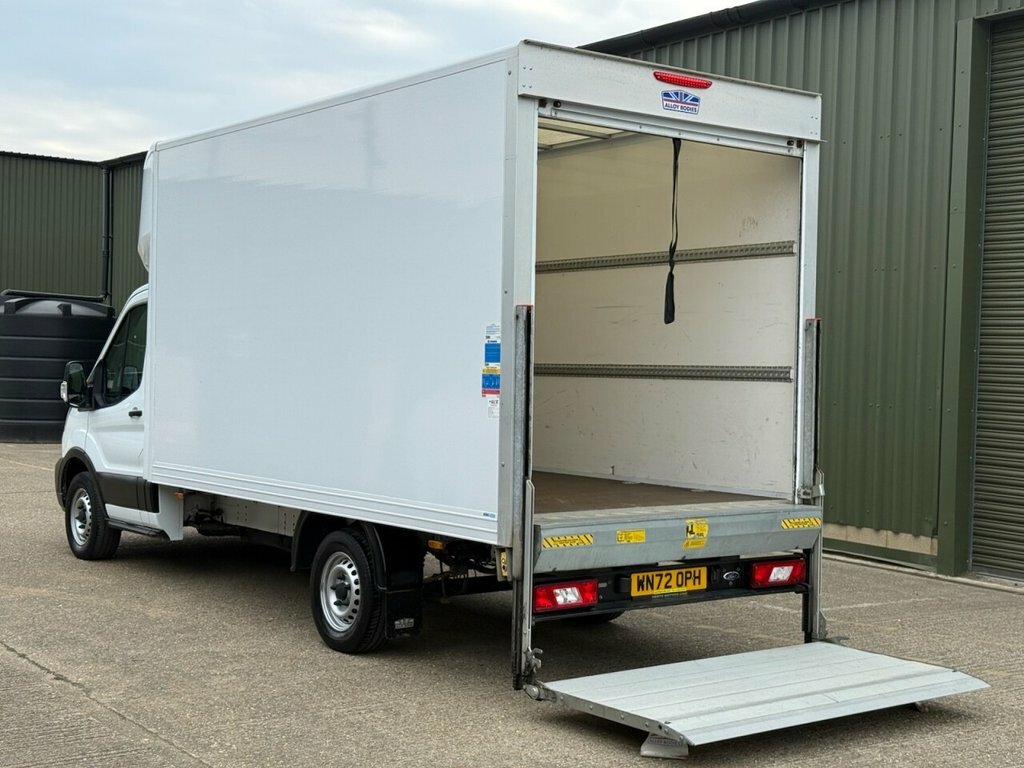 Ford Transit Custom 2.0 350 Ecoblue Leader Luton Tail Lift Diese WN72OPH White #6
