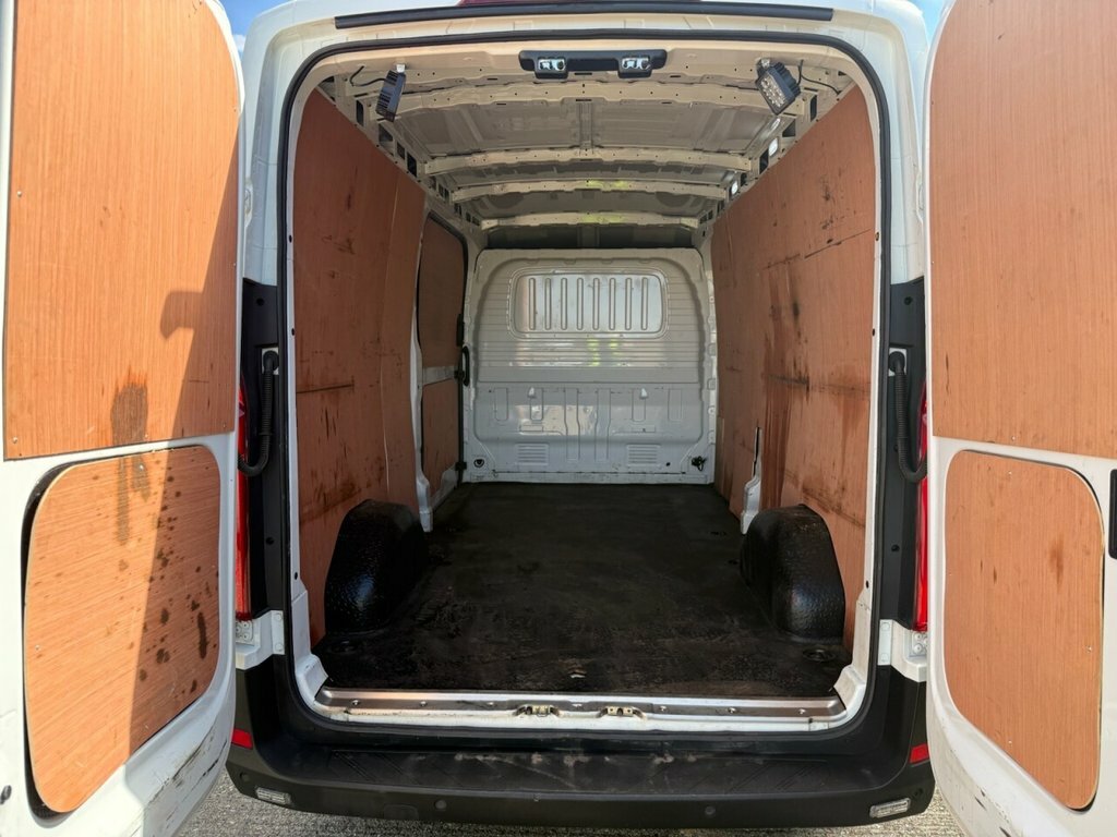 Maxus Deliver 9 2.0 D20 Lux Panel Van Fwd L3 H2 White #2