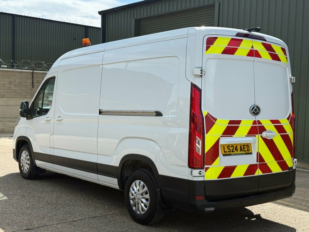 Maxus Deliver 9 2.0 D20 Lux Panel Van Fwd L3 H2 LS24AED White #5
