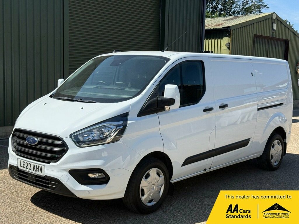 Ford Transit Custom 2.0 320 Ecoblue Trend Panel Van White
