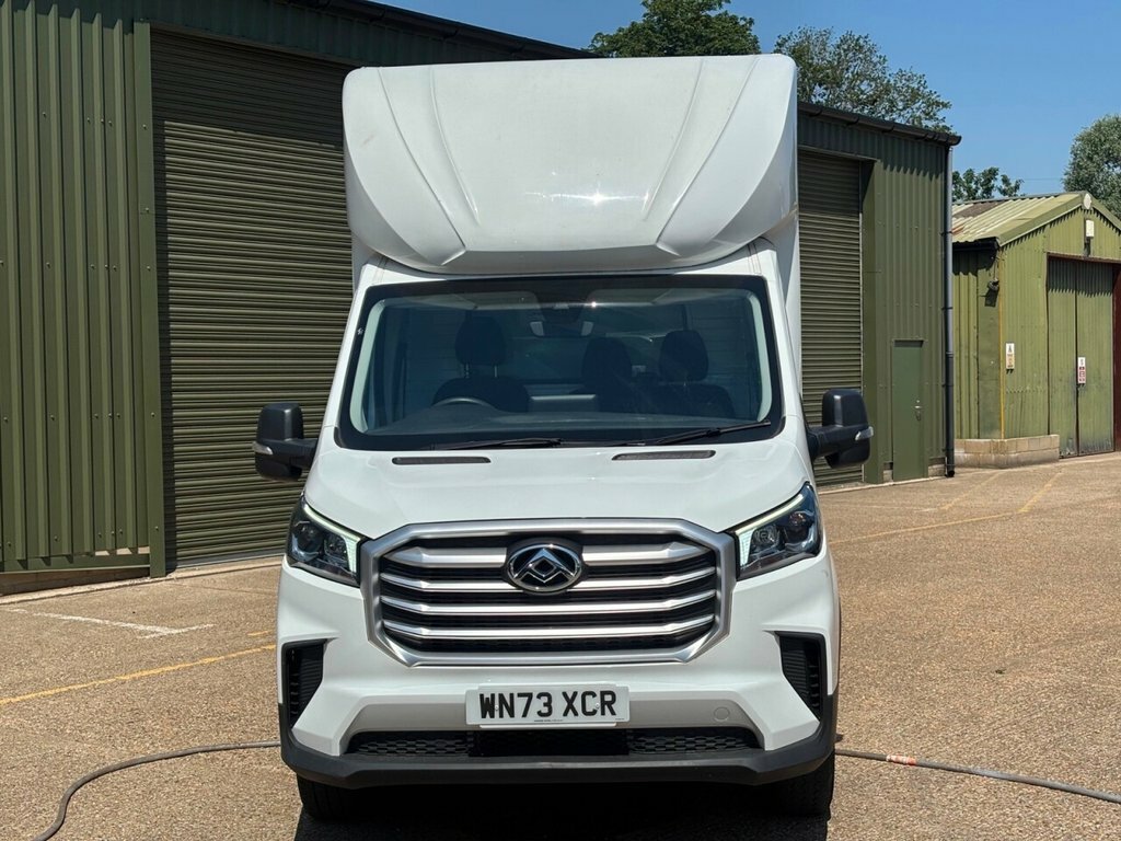 Maxus Deliver 9 2.0 D20 Luton Tail Lift Rwd L4 White #5
