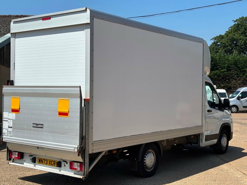 Maxus Deliver 9 2.0 D20 Luton Tail Lift Rwd L4 White #4