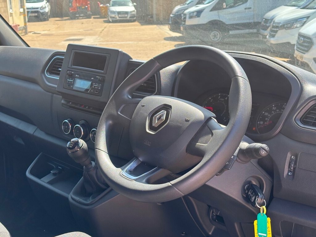 Renault Master 2.3 Dci 35 Business Panel Van F HT23KKU Grey #3