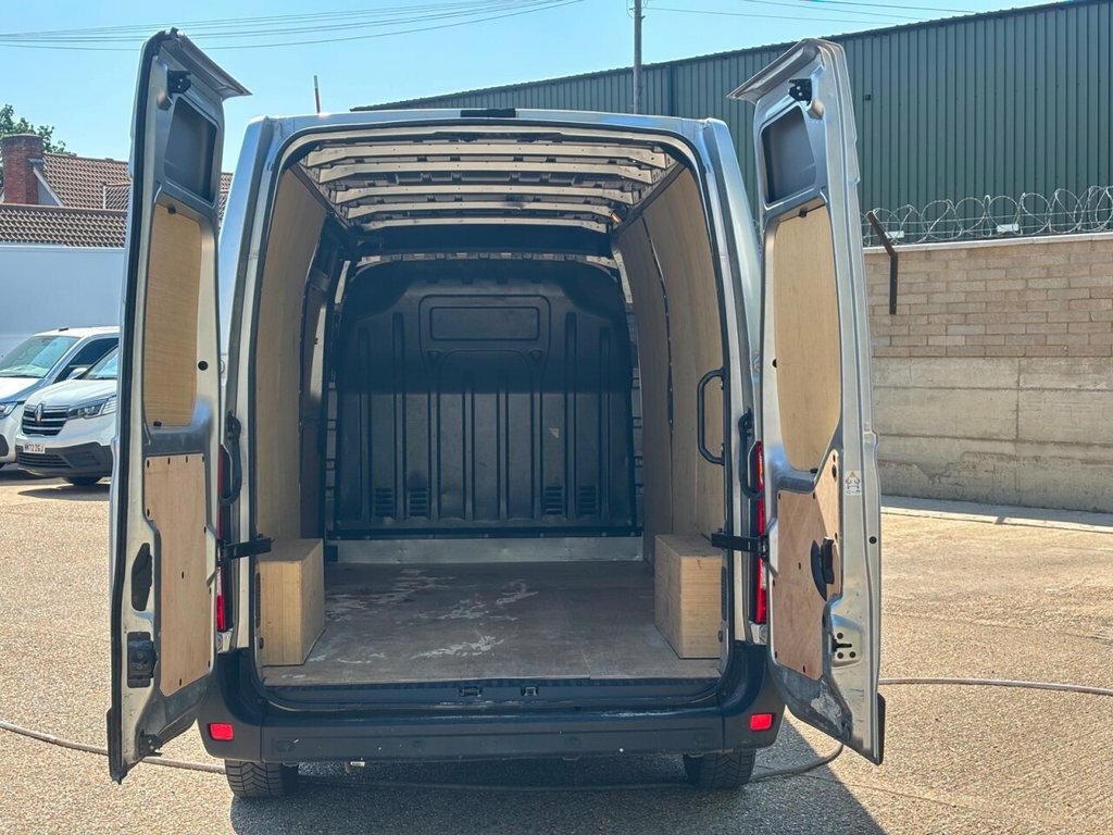 Renault Master 2.3 Dci 35 Business Panel Van F HT23KKU Grey #2