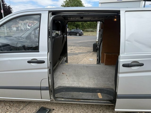Mercedes-Benz Vito Mercedes-benz Vito 2012 Blue #12