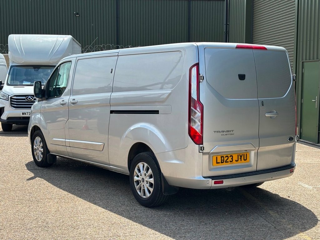Ford Transit Custom 2.0 300 Ecoblue Limited Panel Van Manua LD23JYU #4