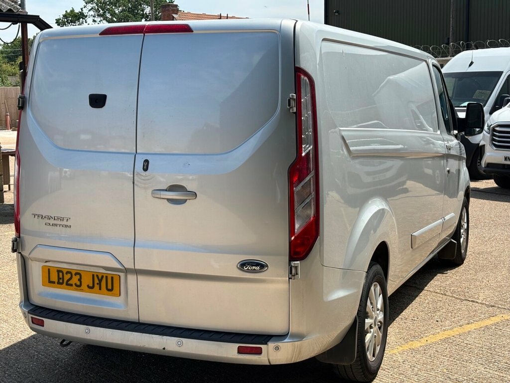 Ford Transit Custom 2.0 300 Ecoblue Limited Panel Van Manua LD23JYU #5