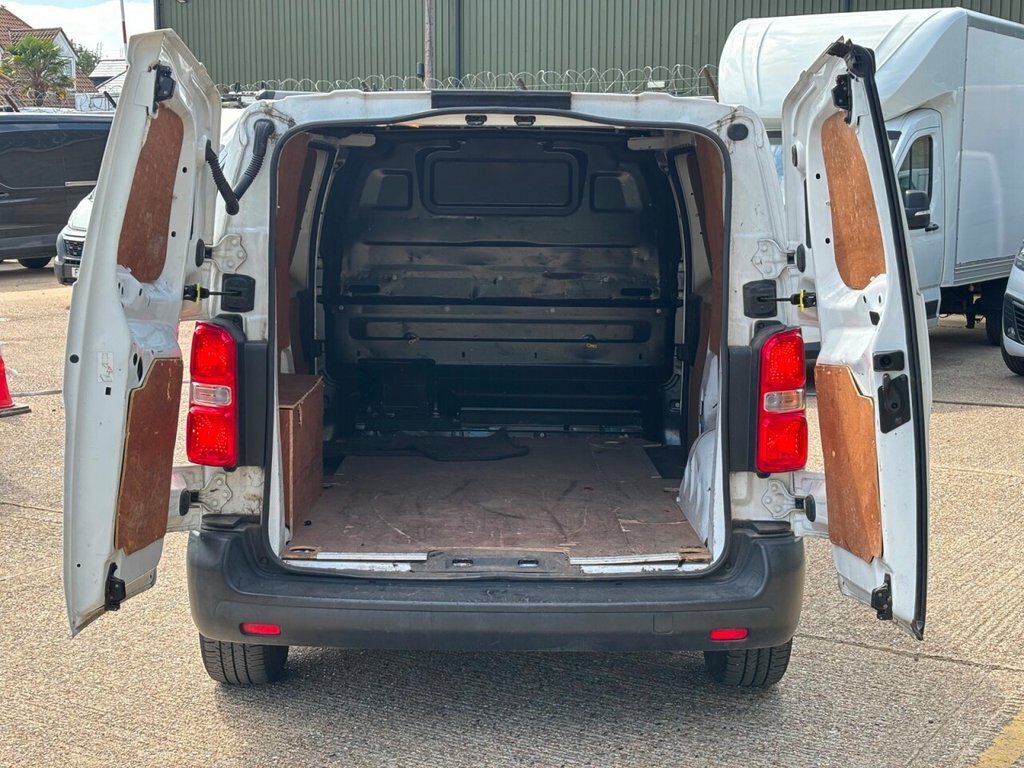 Citroen Dispatch 1.5 Bluehdi 1000 Enterprise Pro M Panel Van 6Dr Di LC22JNJ #2