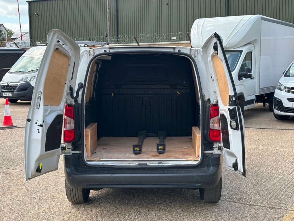 Citroen Berlingo 1.5 Bluehdi 1000 Enterprise Edition M Panel Van LB23NZS #2