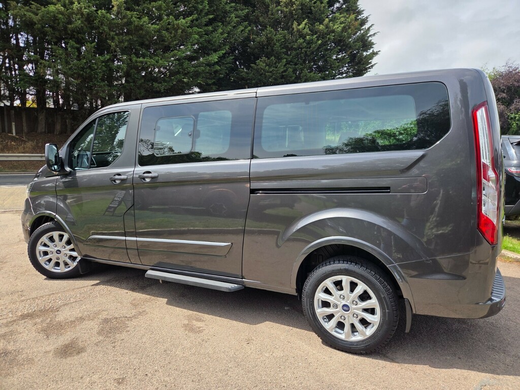 Ford Tourneo Custom 2.0 Ecoblue 130Ps Low Roof 9 Seater Titanium Grey #3