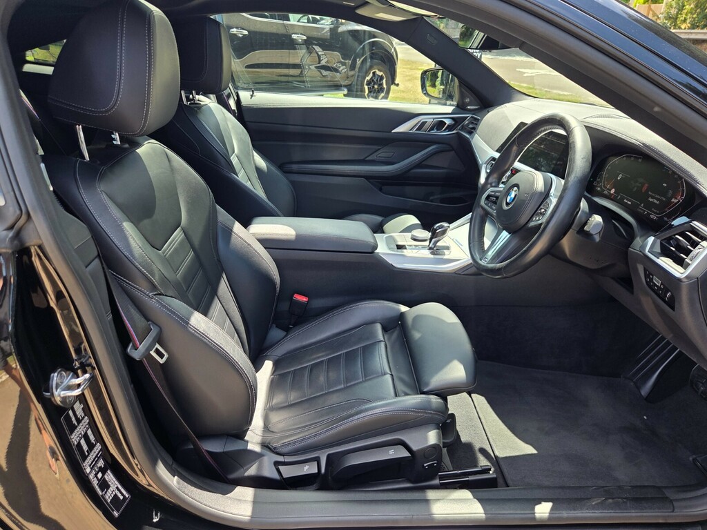 BMW 4 Series 420D Mht M Sport Step Black #4