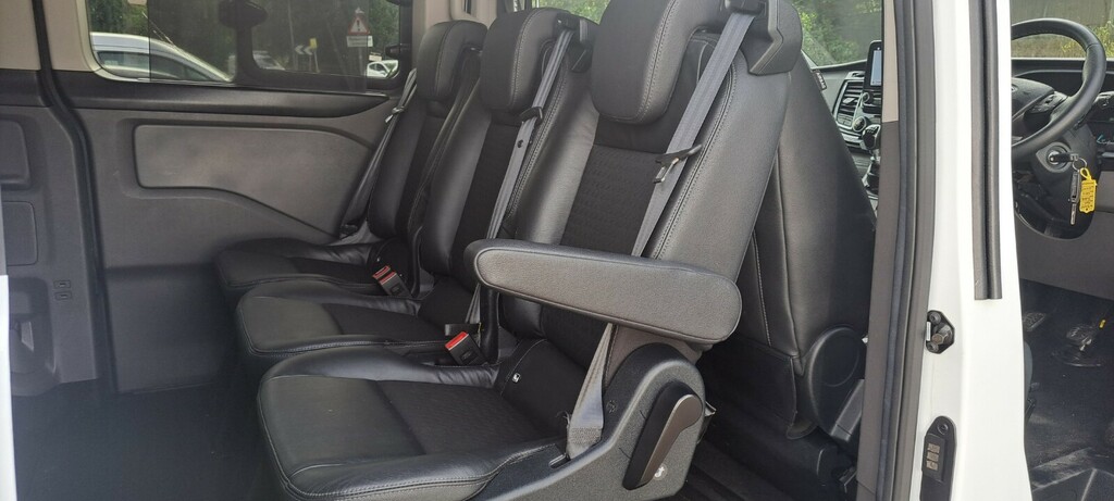 Ford Tourneo Custom 2.0 Ecoblue 105Ps Low Roof 8 Seater Zetec #26
