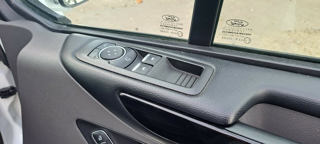 Ford Tourneo Custom 2.0 Ecoblue 105Ps Low Roof 8 Seater Zetec #28