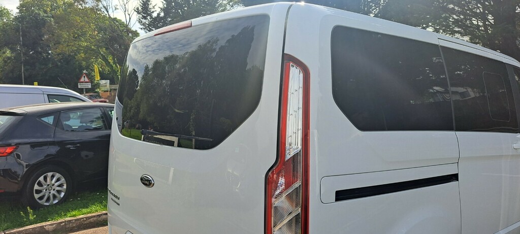 Ford Tourneo Custom 2.0 Ecoblue 105Ps Low Roof 8 Seater Zetec #46