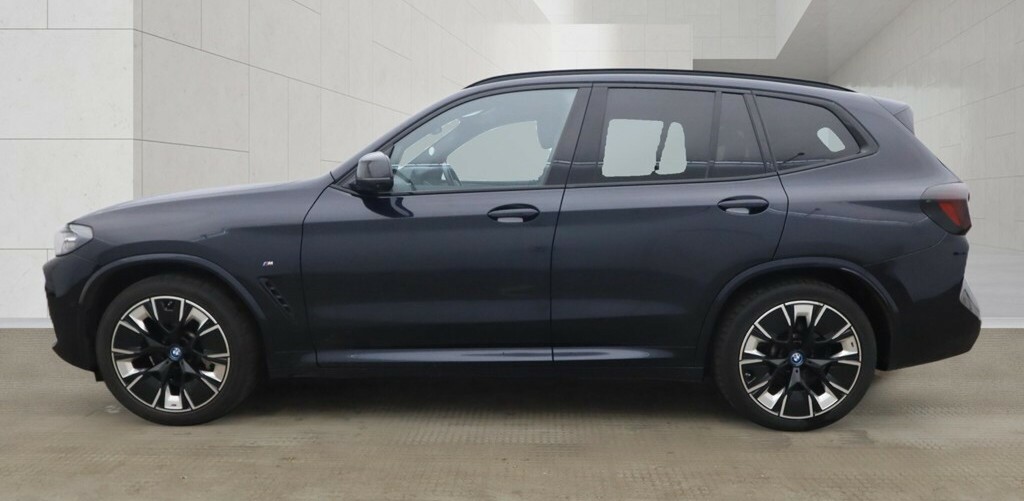 BMW iX3 210Kw M Sport Pro 80Kwh SM72EYB Black #4