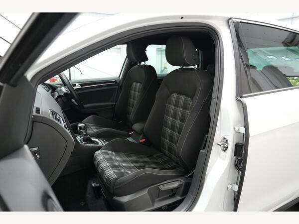 Volkswagen Golf 1.4 Tsi Match White #41